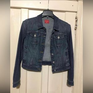 ELLE Women’s jeans jacket size M